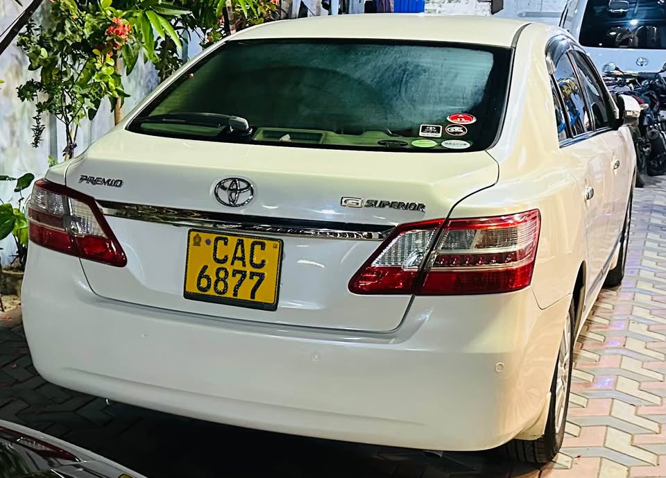 Toyota Premio G Superior